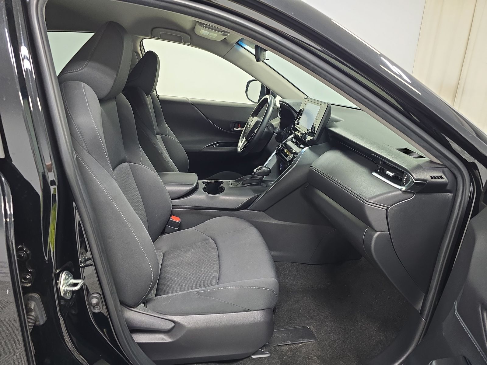 2022 Toyota Venza LE AWD