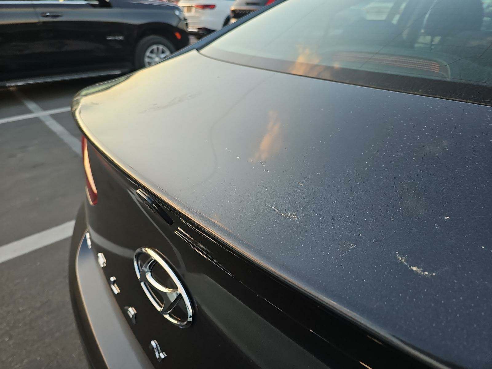 2020 Hyundai Elantra SE FWD