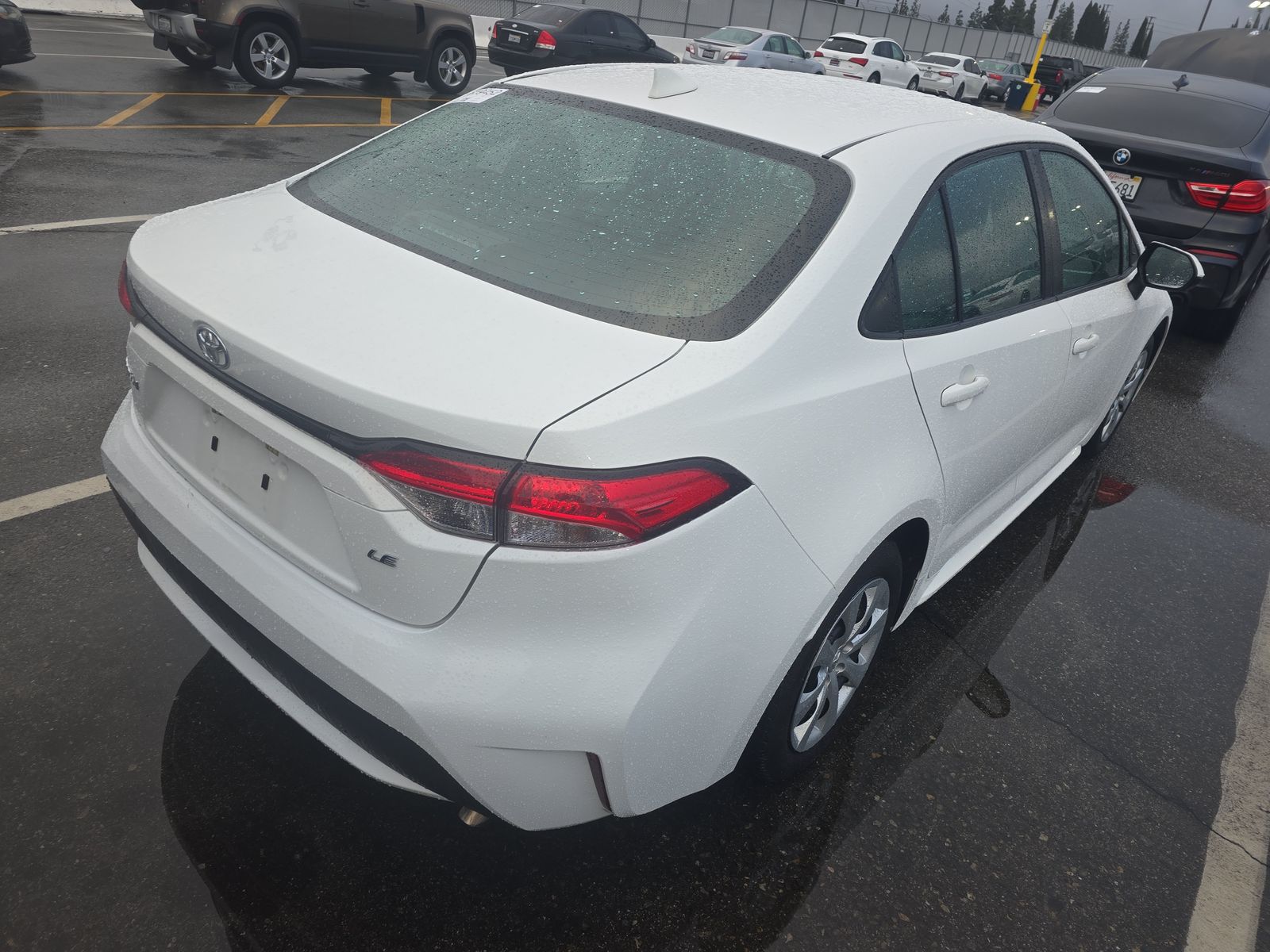 2022 Toyota Corolla LE FWD