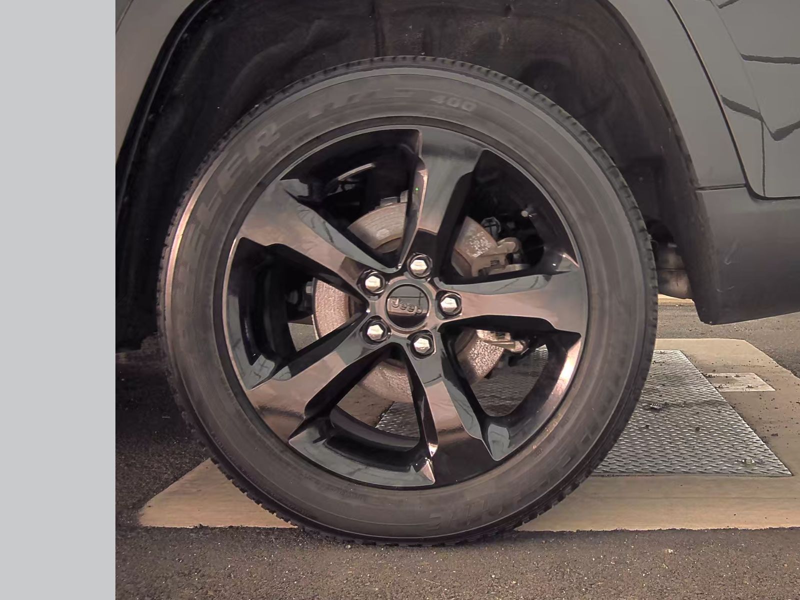 2023 Jeep Grand Cherokee Altitude RWD