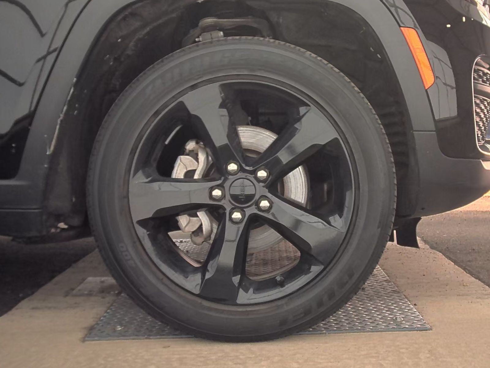 2023 Jeep Grand Cherokee Altitude RWD