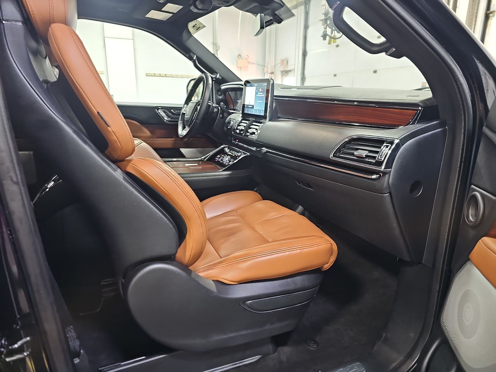 2021 Lincoln Navigator L Reserve AWD