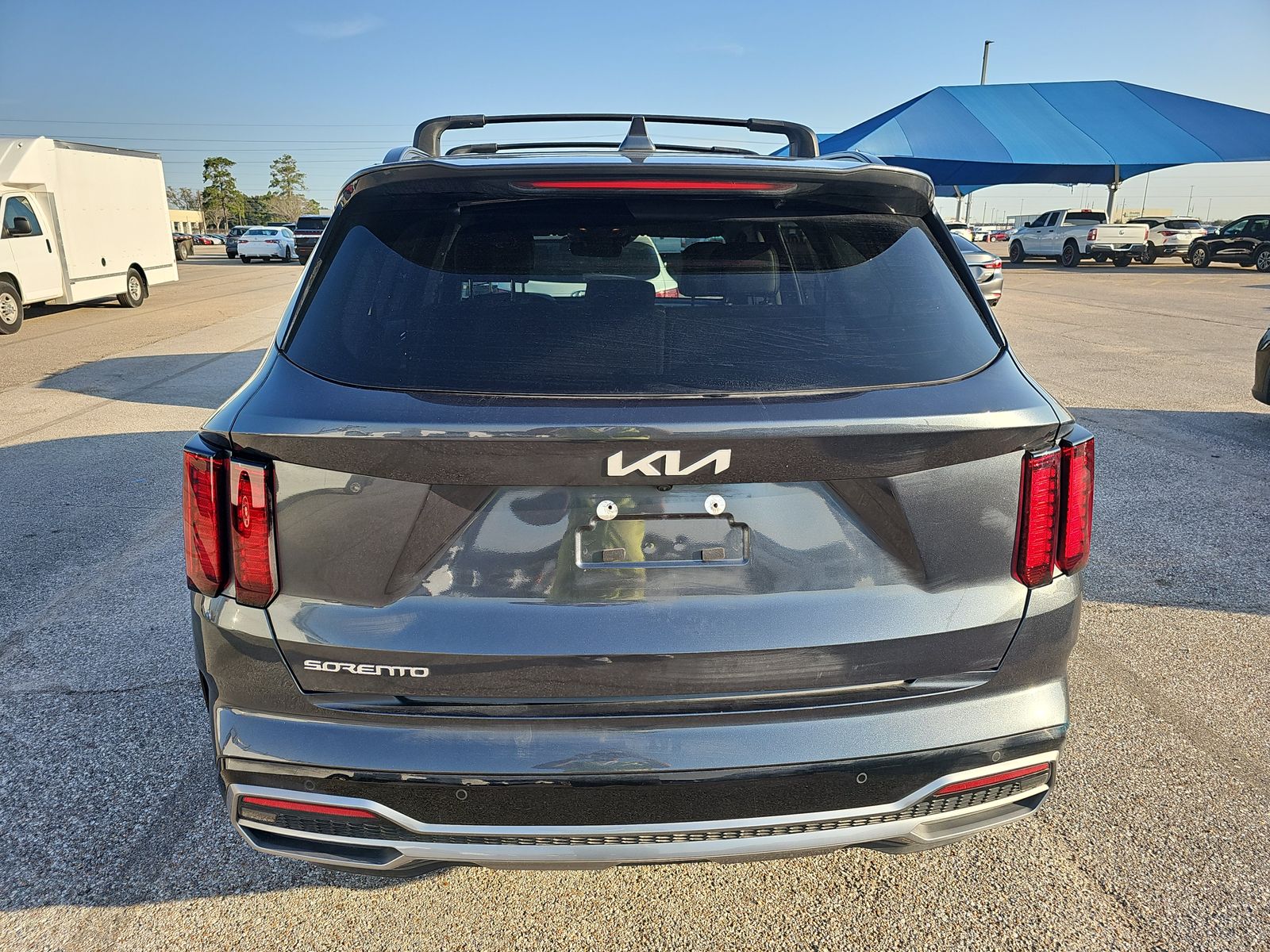 2023 Kia Sorento S FWD
