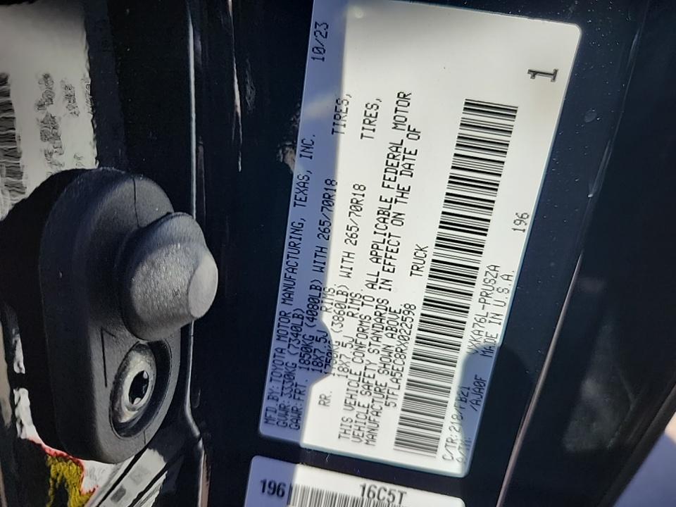 2024 Toyota Tundra SR5 AWD