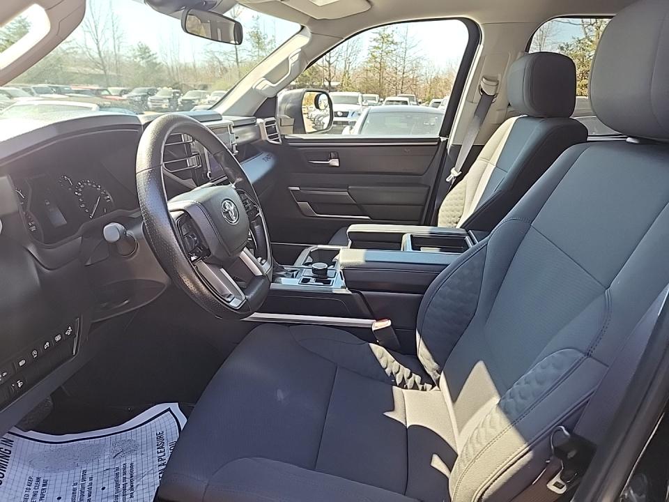 2024 Toyota Tundra SR5 AWD