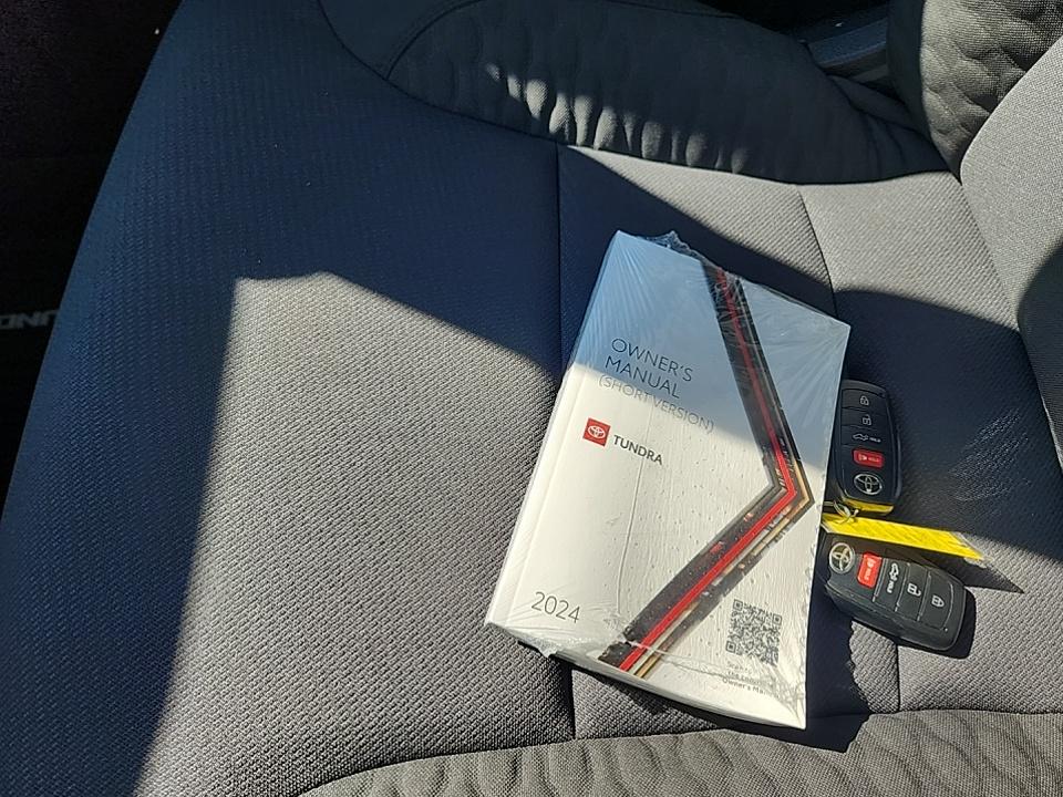 2024 Toyota Tundra SR5 AWD