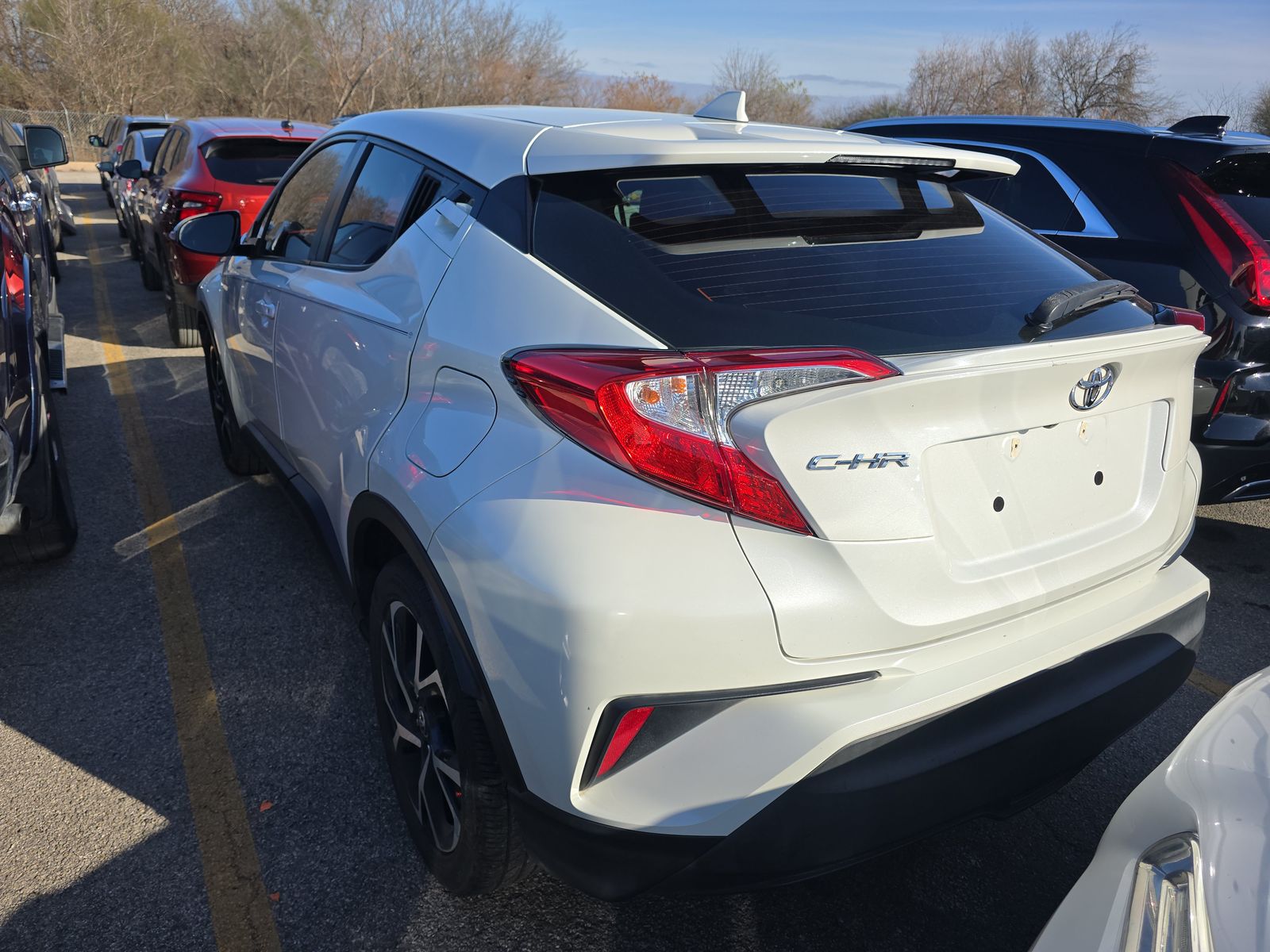 2018 Toyota C-HR XLE FWD
