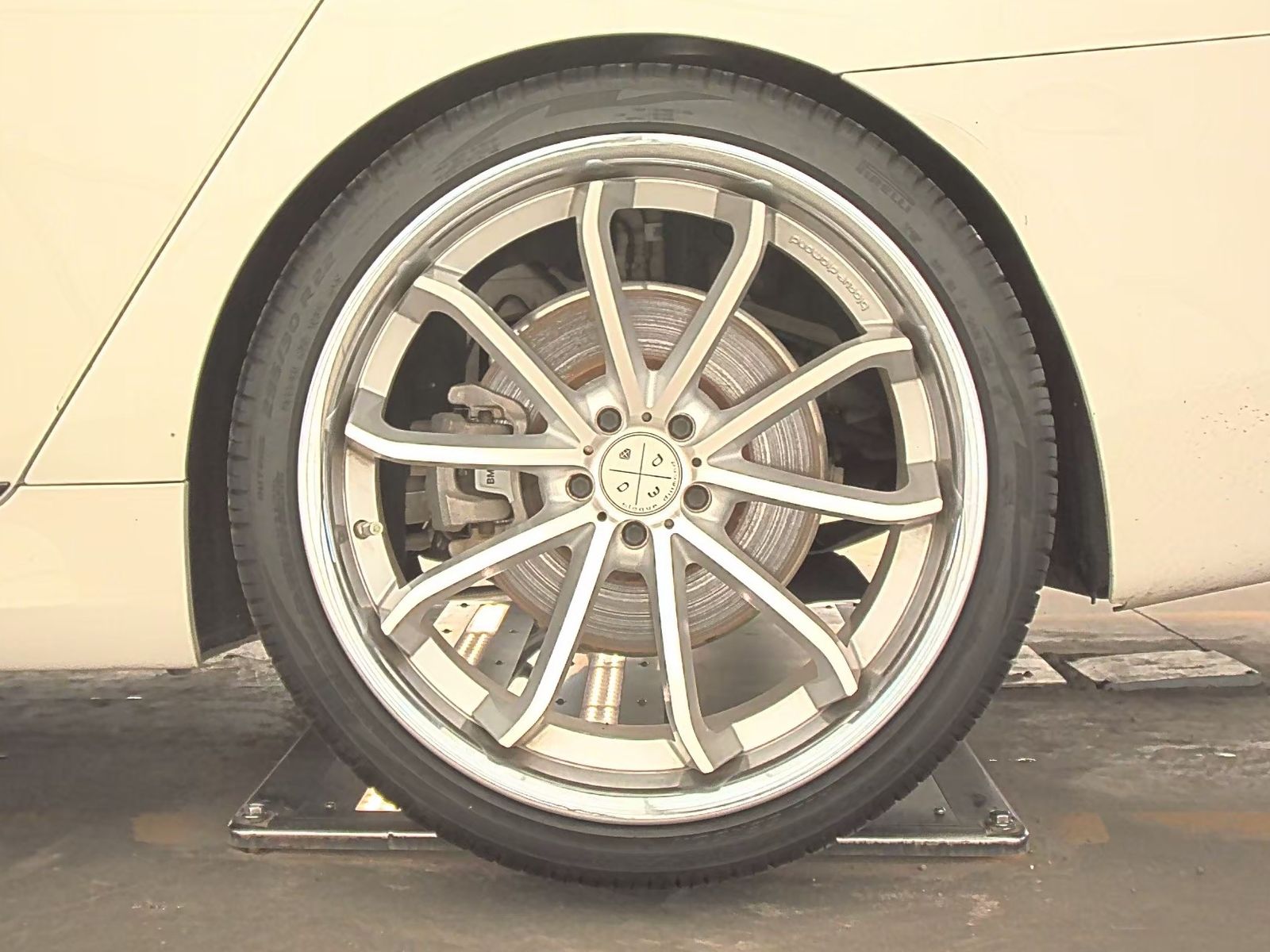 2019 BMW 7 Series 740i RWD