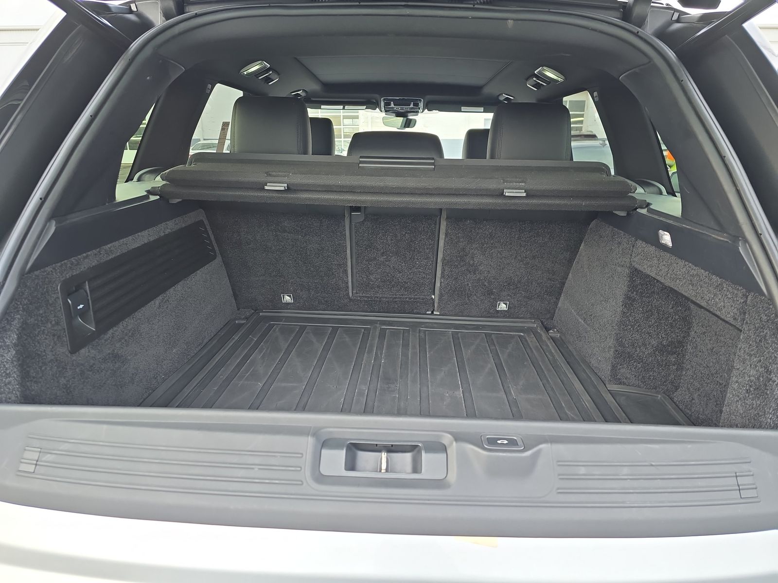 2017 Land Rover Range Rover Base AWD