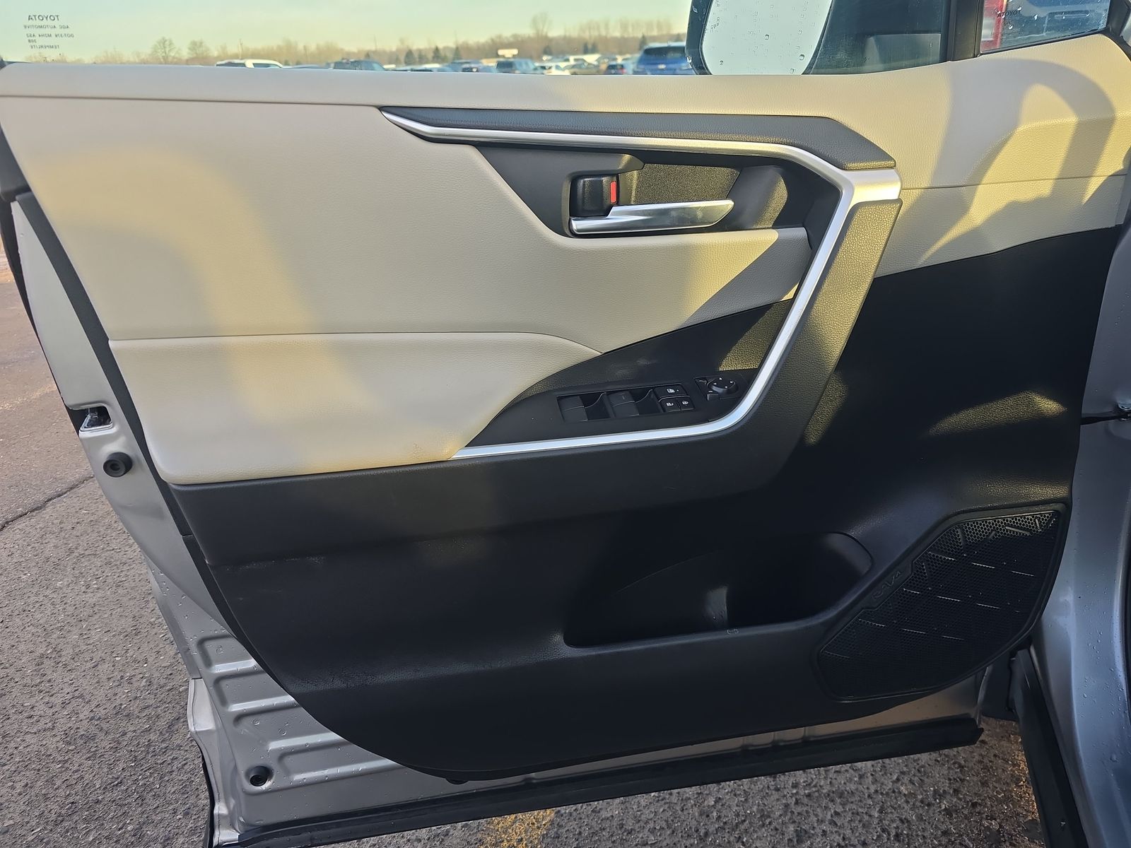 2021 Toyota RAV4 Hybrid XLE AWD