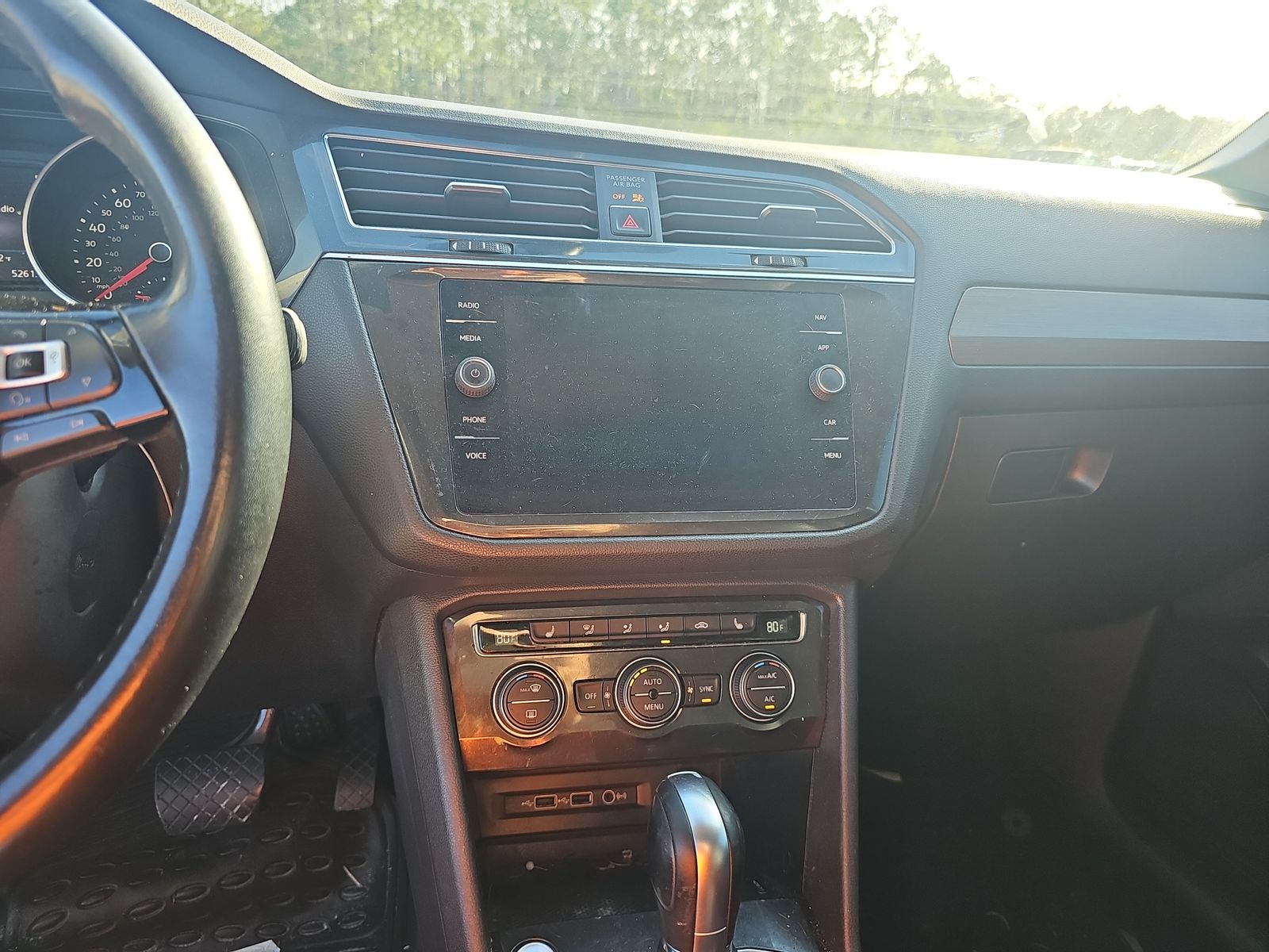 2018 Volkswagen Tiguan 2.0T SEL FWD