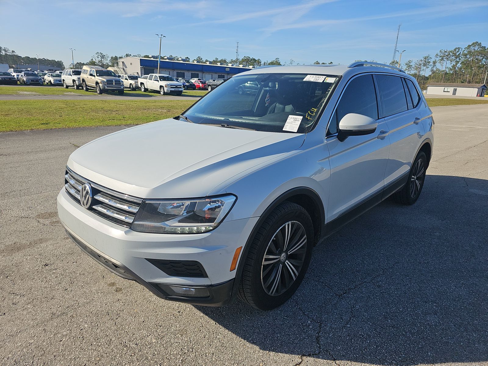 2018 Volkswagen Tiguan 2.0T SEL FWD