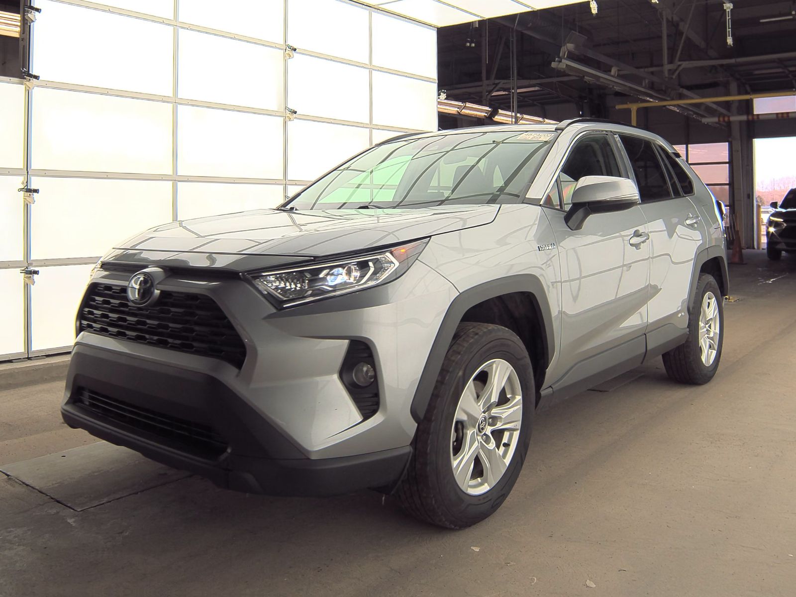 2021 Toyota RAV4 Hybrid XLE AWD