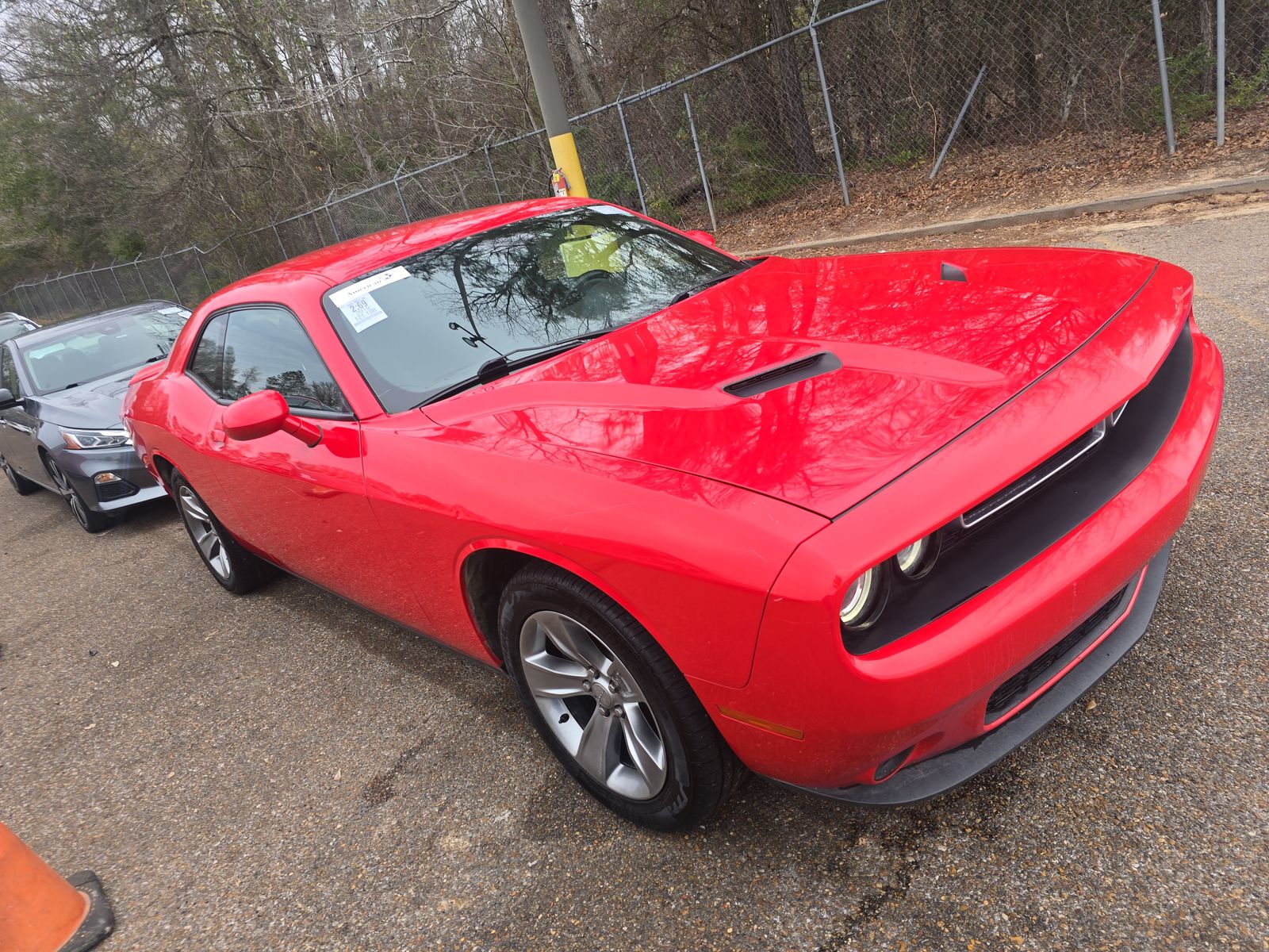 2019 Dodge Challenger SXT RWD