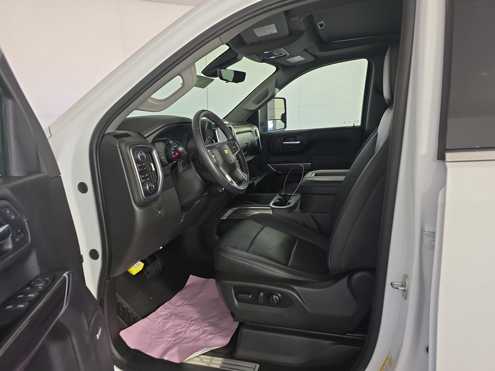 2022 Chevrolet Silverado 1500 LTZ AWD