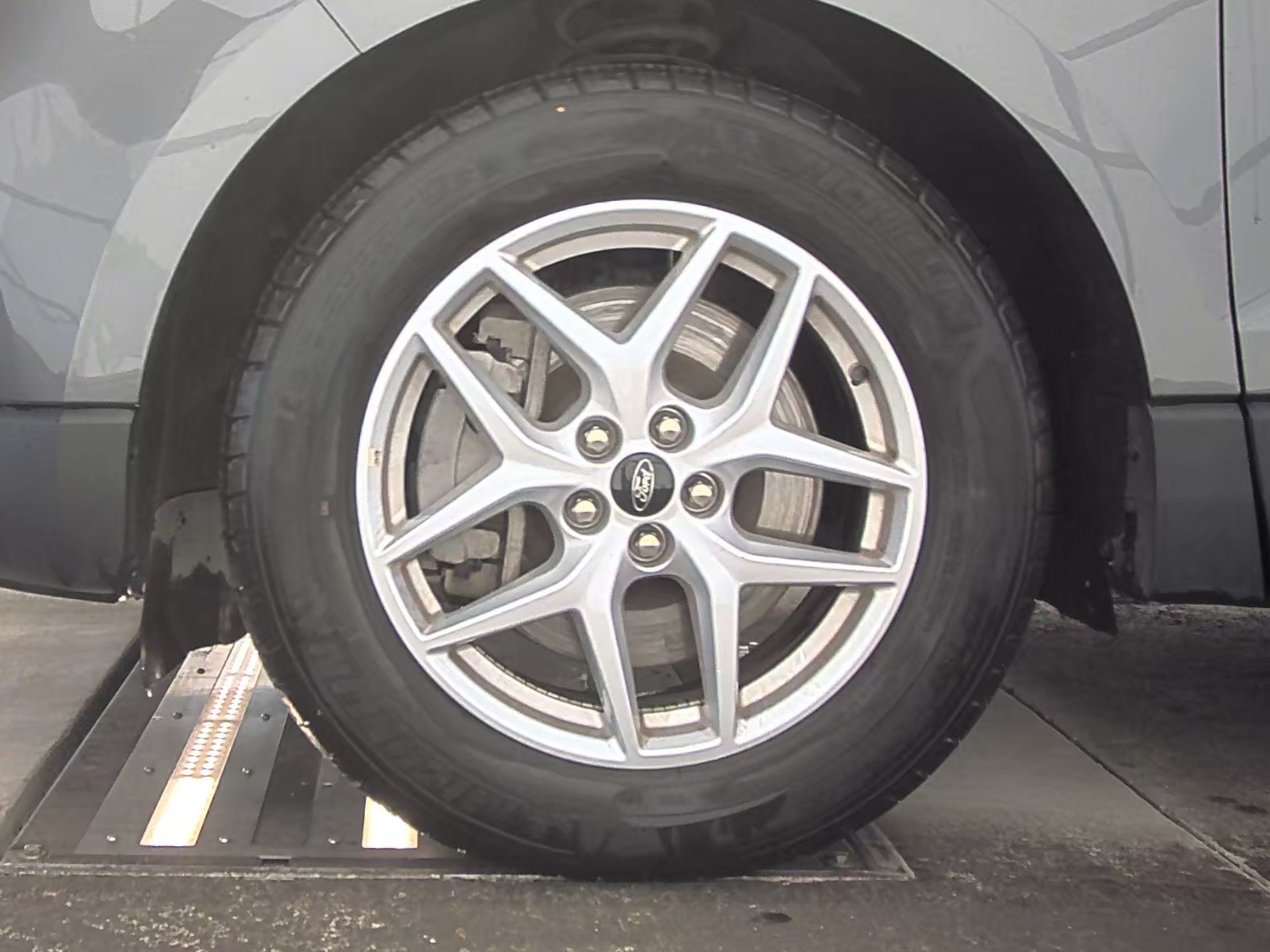 2023 Ford Edge SEL AWD