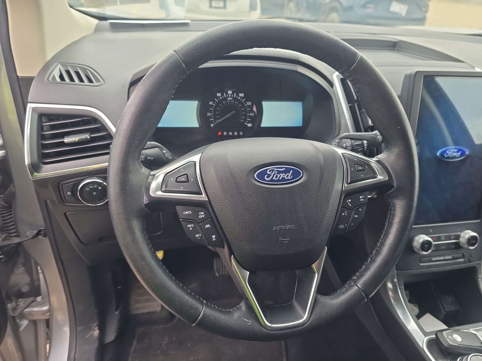 2022 Ford Edge Titanium AWD