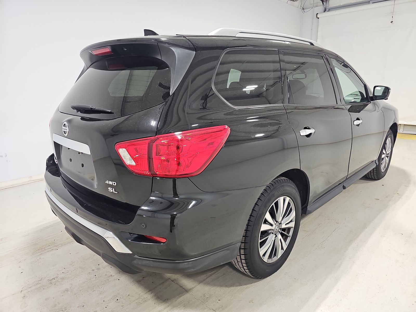 2019 Nissan Pathfinder SL AWD