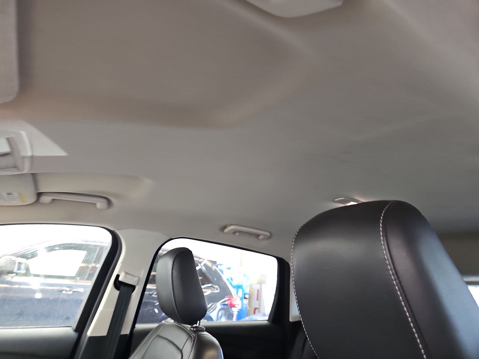 2019 Ford Escape SEL FWD