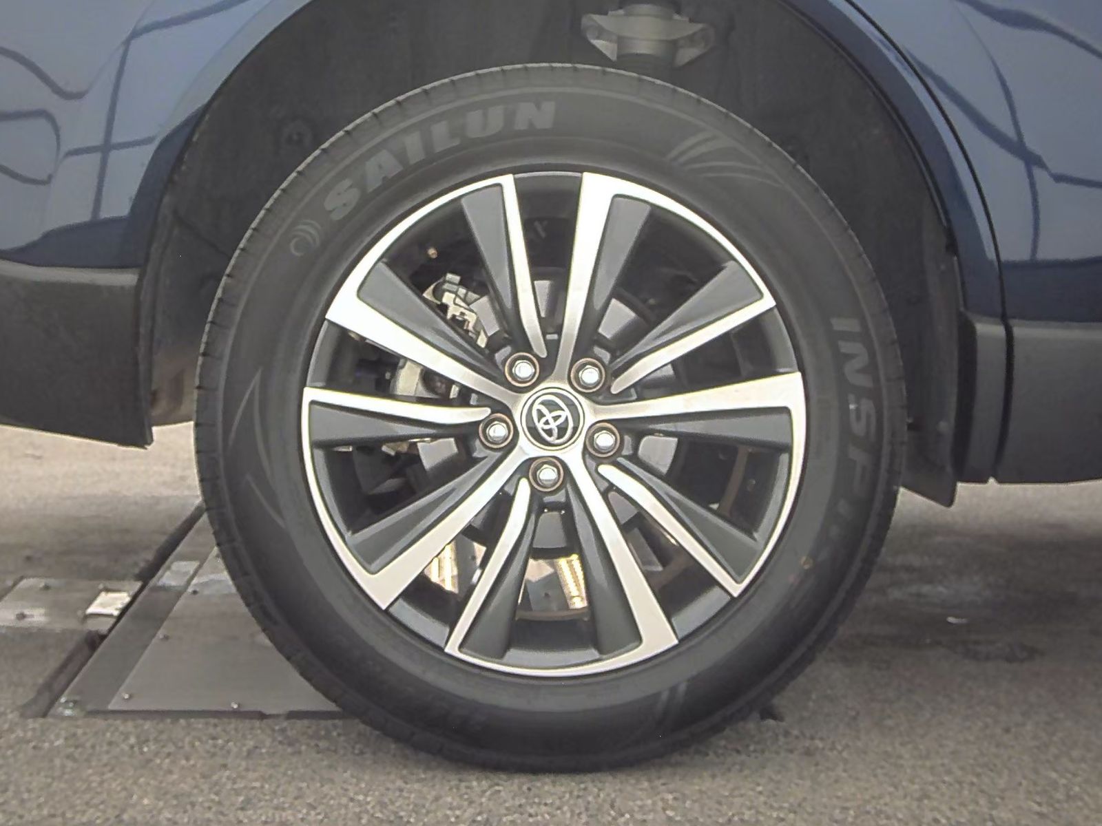 2022 Toyota Venza LE AWD