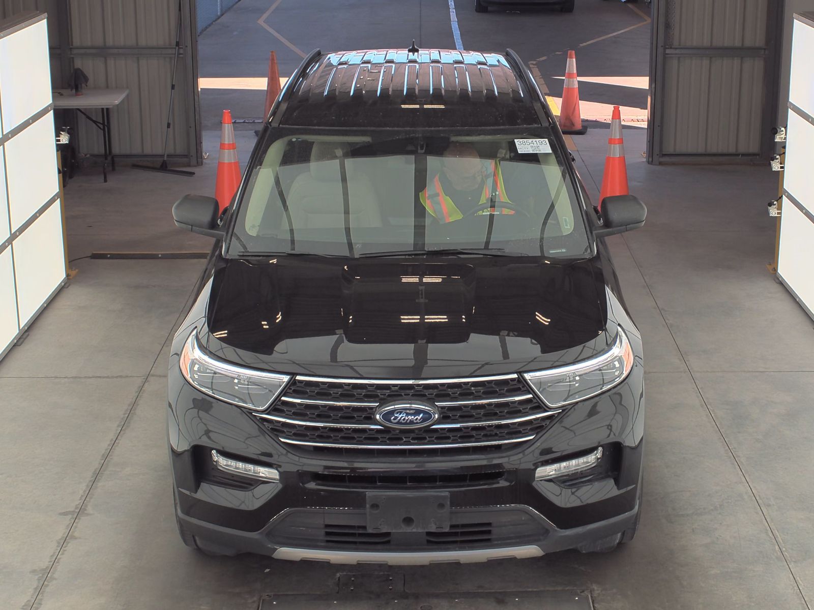 2023 Ford Explorer XLT AWD