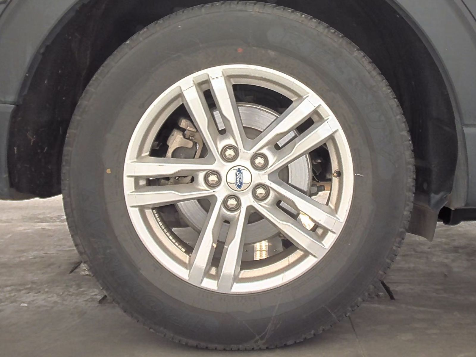 2023 Ford Explorer XLT AWD