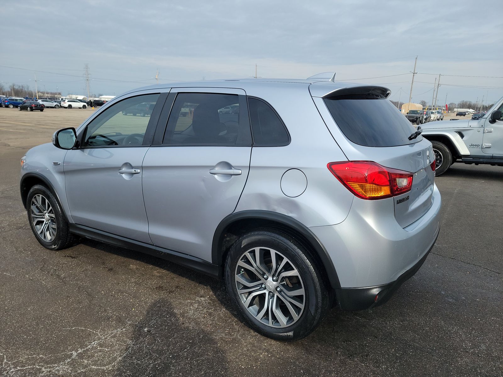 2017 Mitsubishi Outlander Sport ES FWD