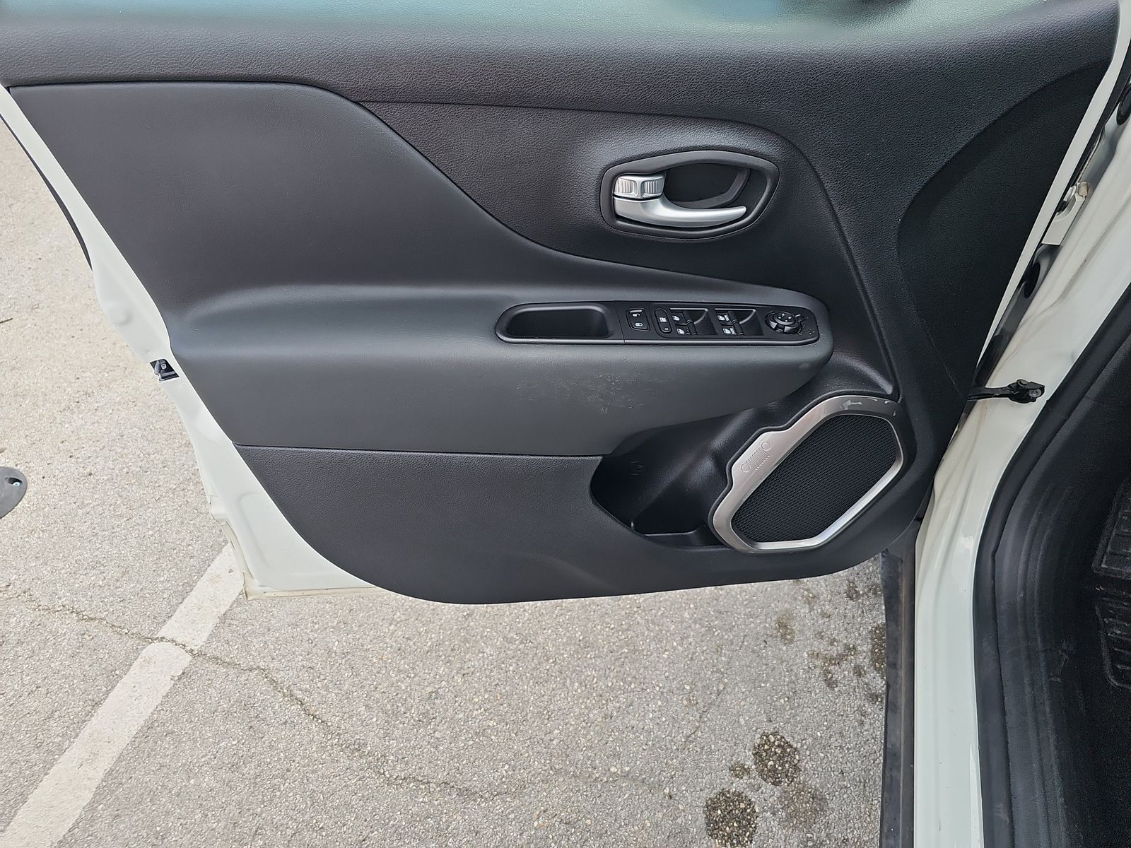 2023 Jeep Renegade Latitude AWD