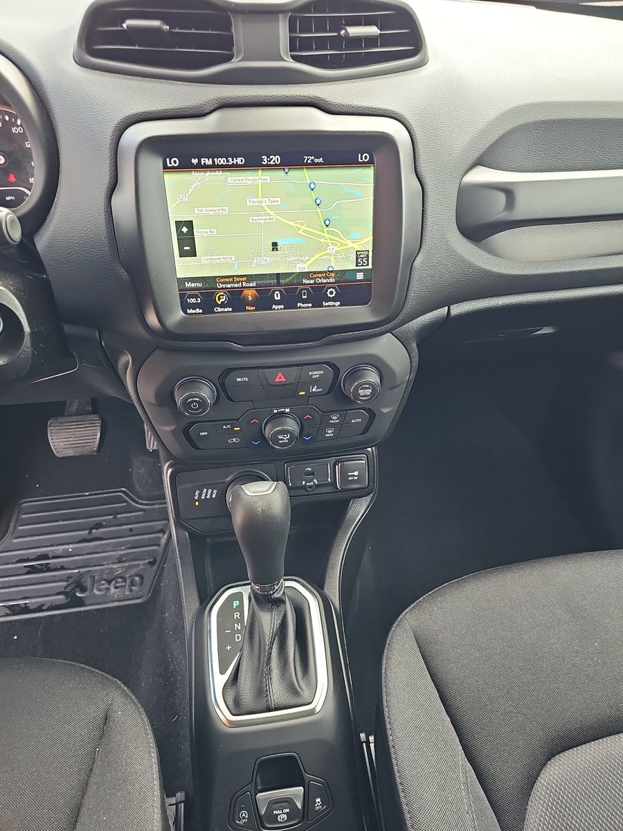 2023 Jeep Renegade Latitude AWD