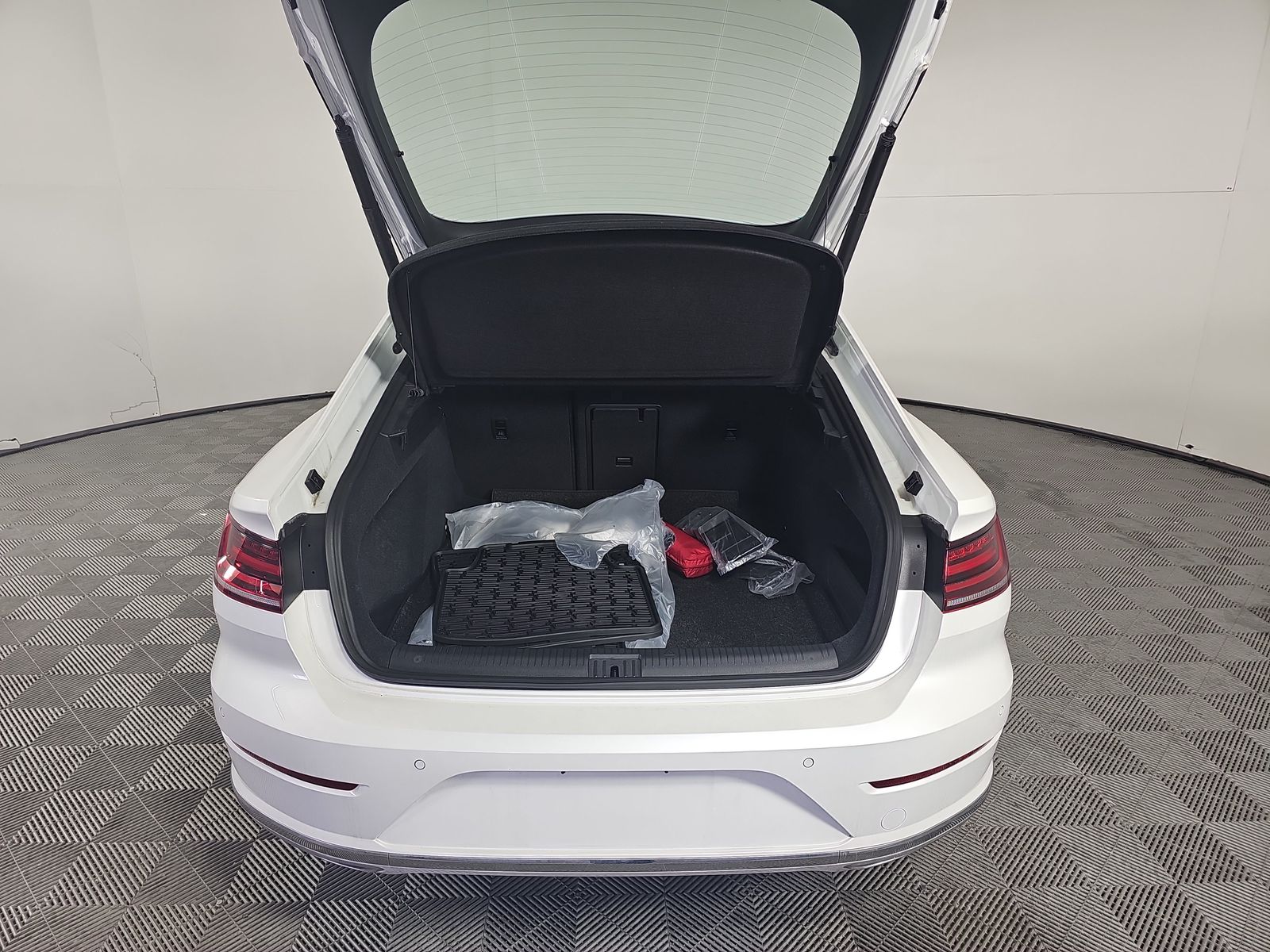 2023 Volkswagen Arteon SEL Premium R-Line AWD