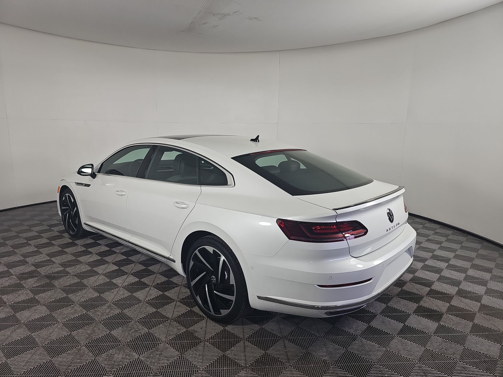 2023 Volkswagen Arteon SEL Premium R-Line AWD