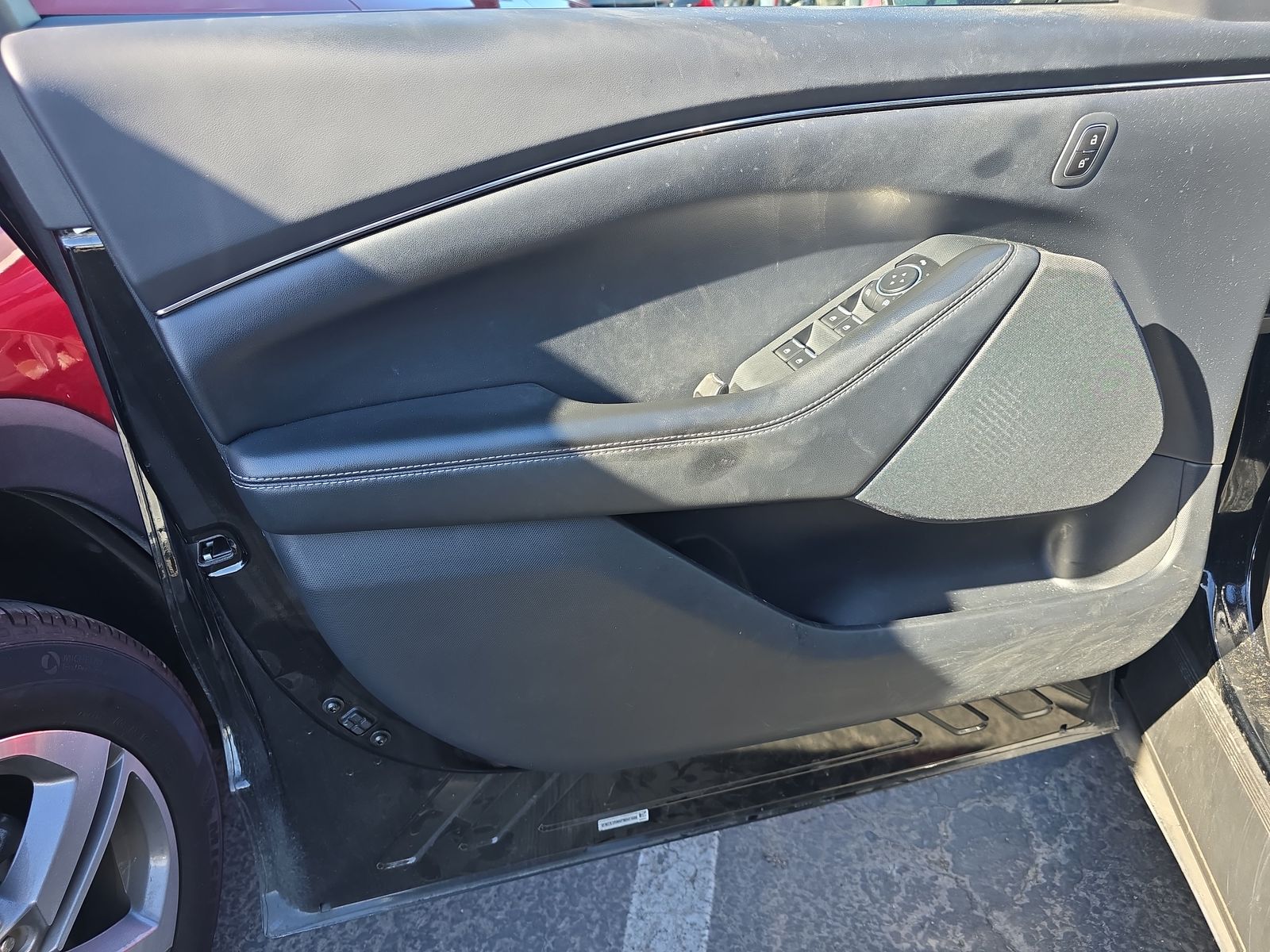2023 Ford Mustang Mach-E Select RWD