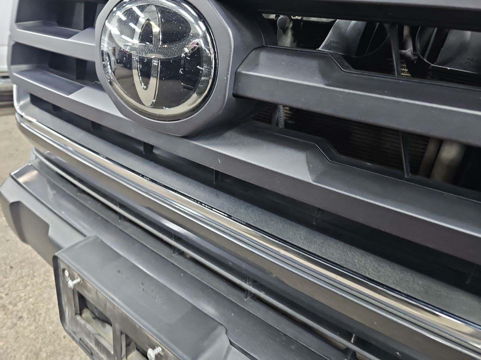 2020 Toyota Tacoma SR5 RWD