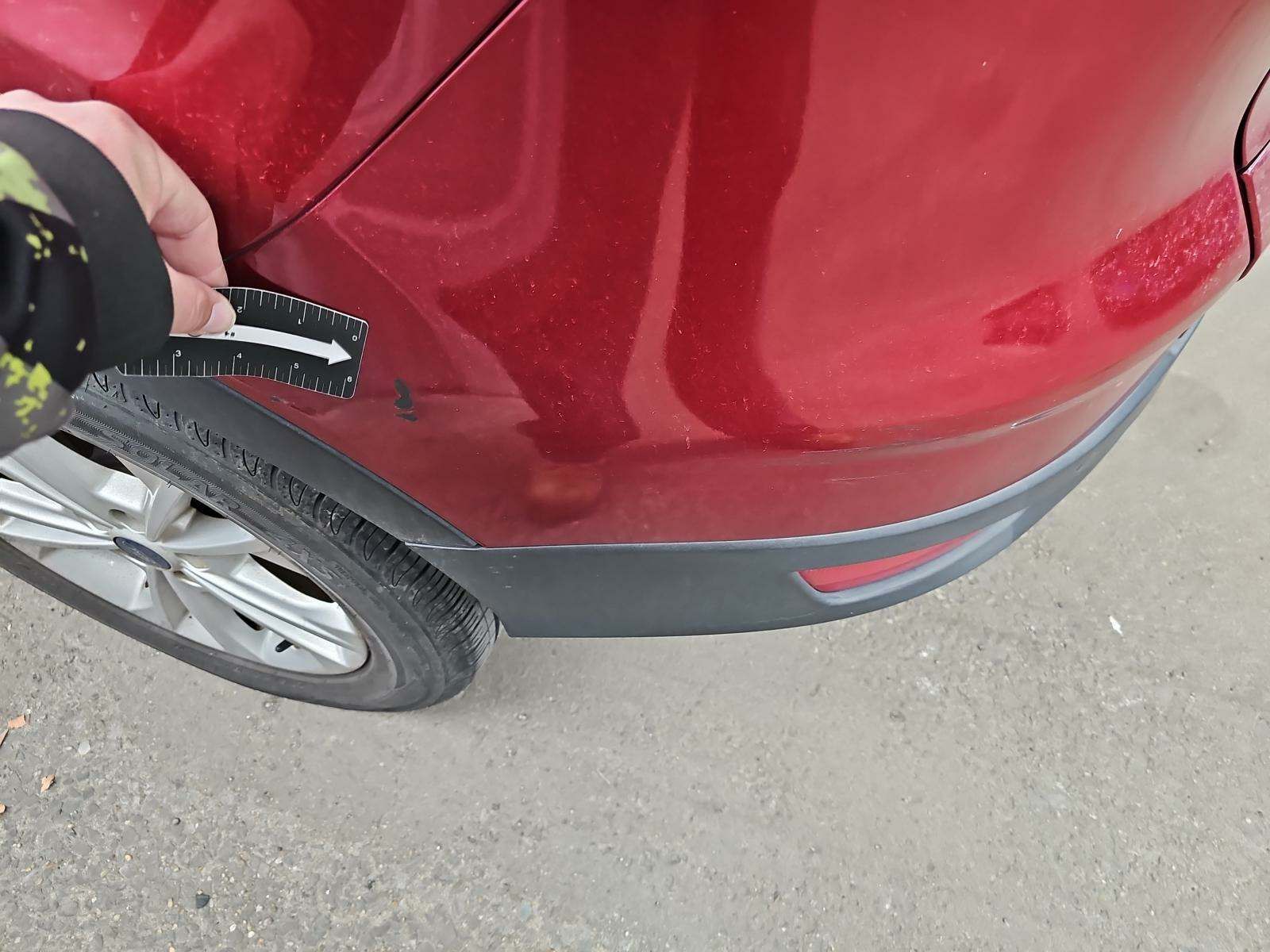 2019 Ford Escape SEL FWD
