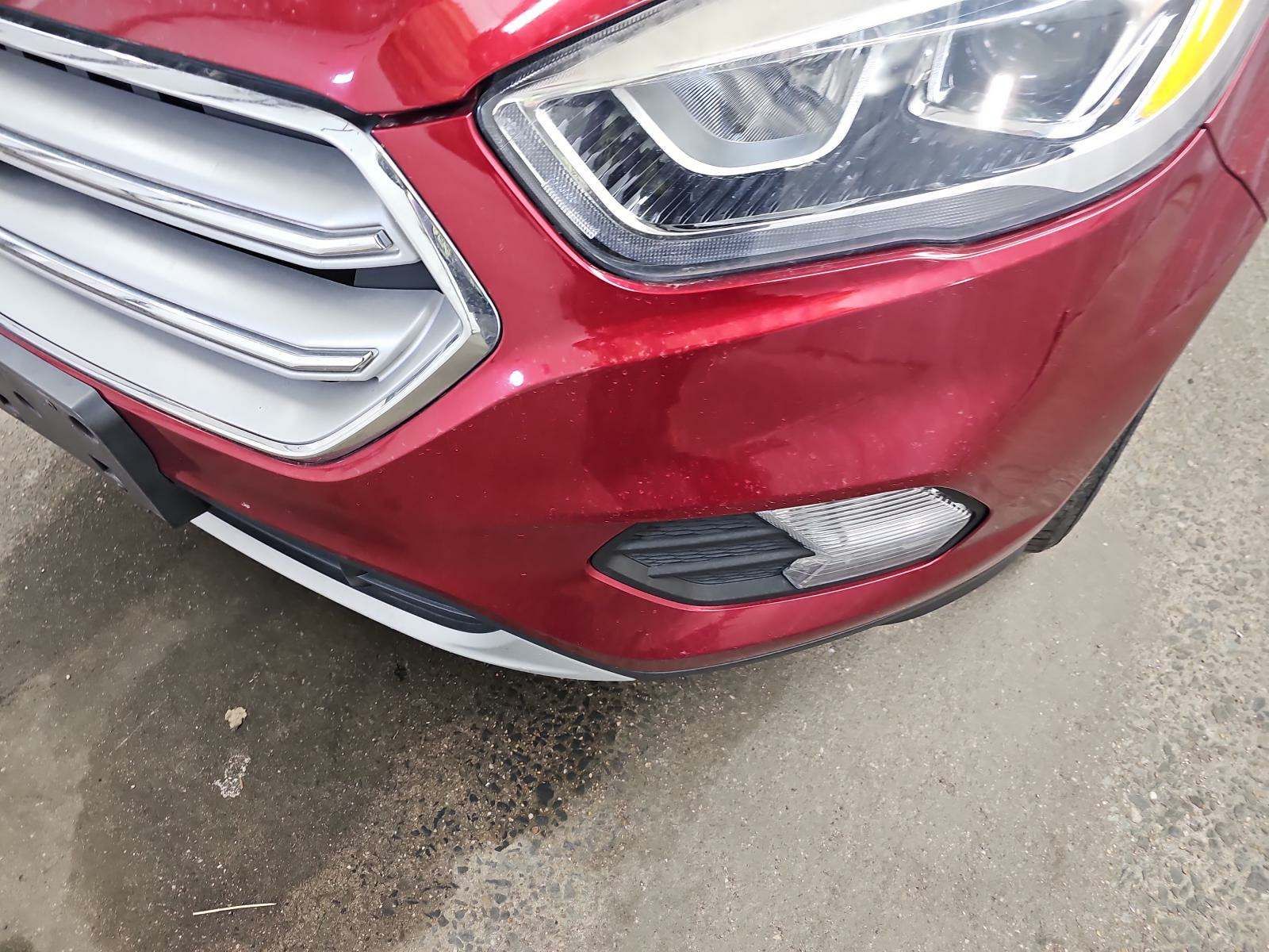 2019 Ford Escape SEL FWD
