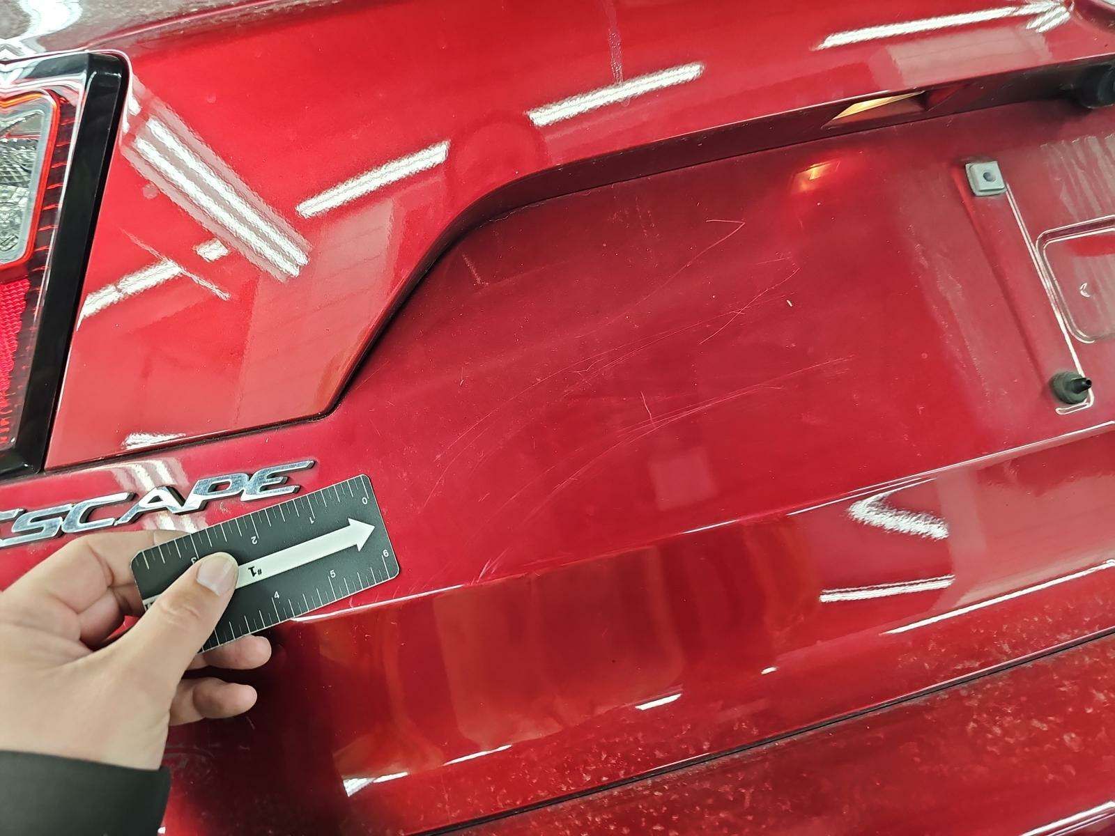 2019 Ford Escape SEL FWD