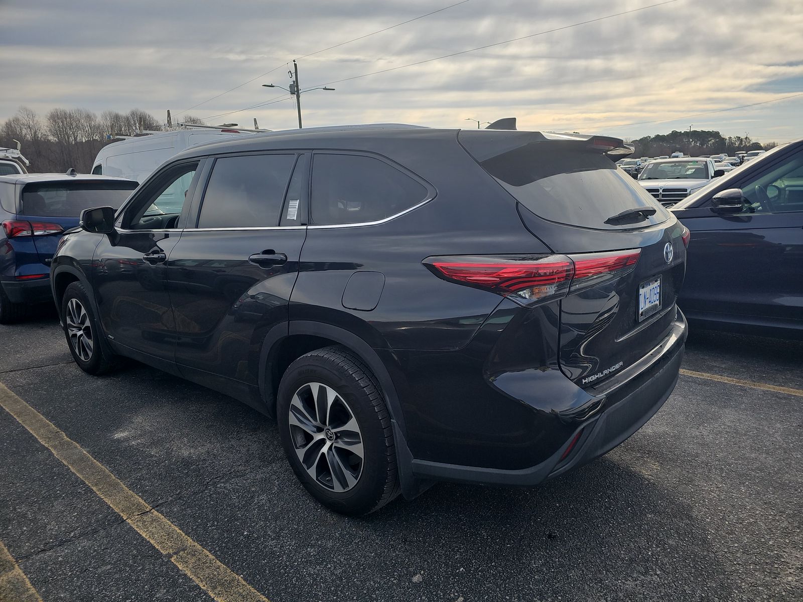2022 Toyota Highlander Hybrid XLE AWD