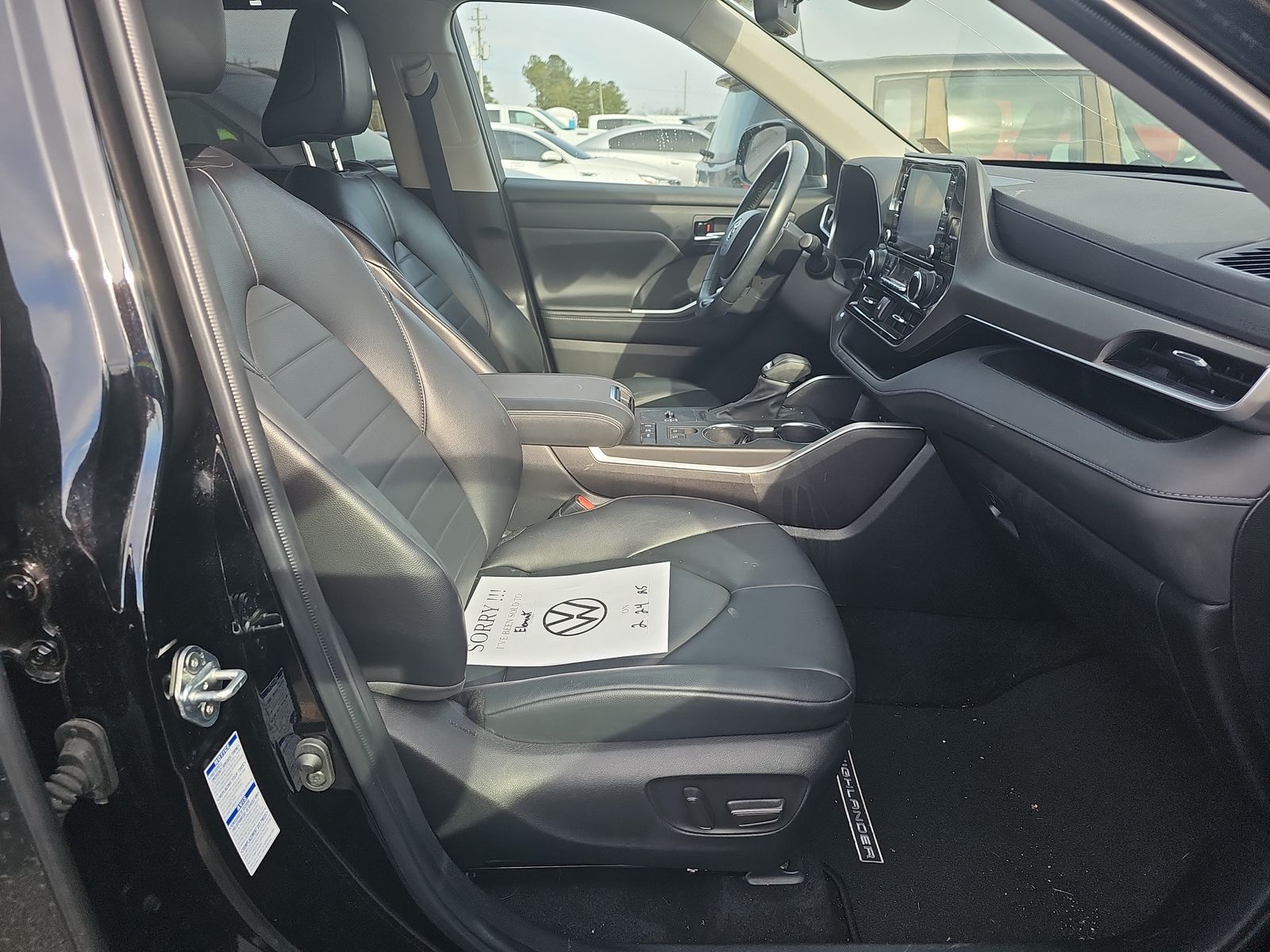 2022 Toyota Highlander Hybrid XLE AWD