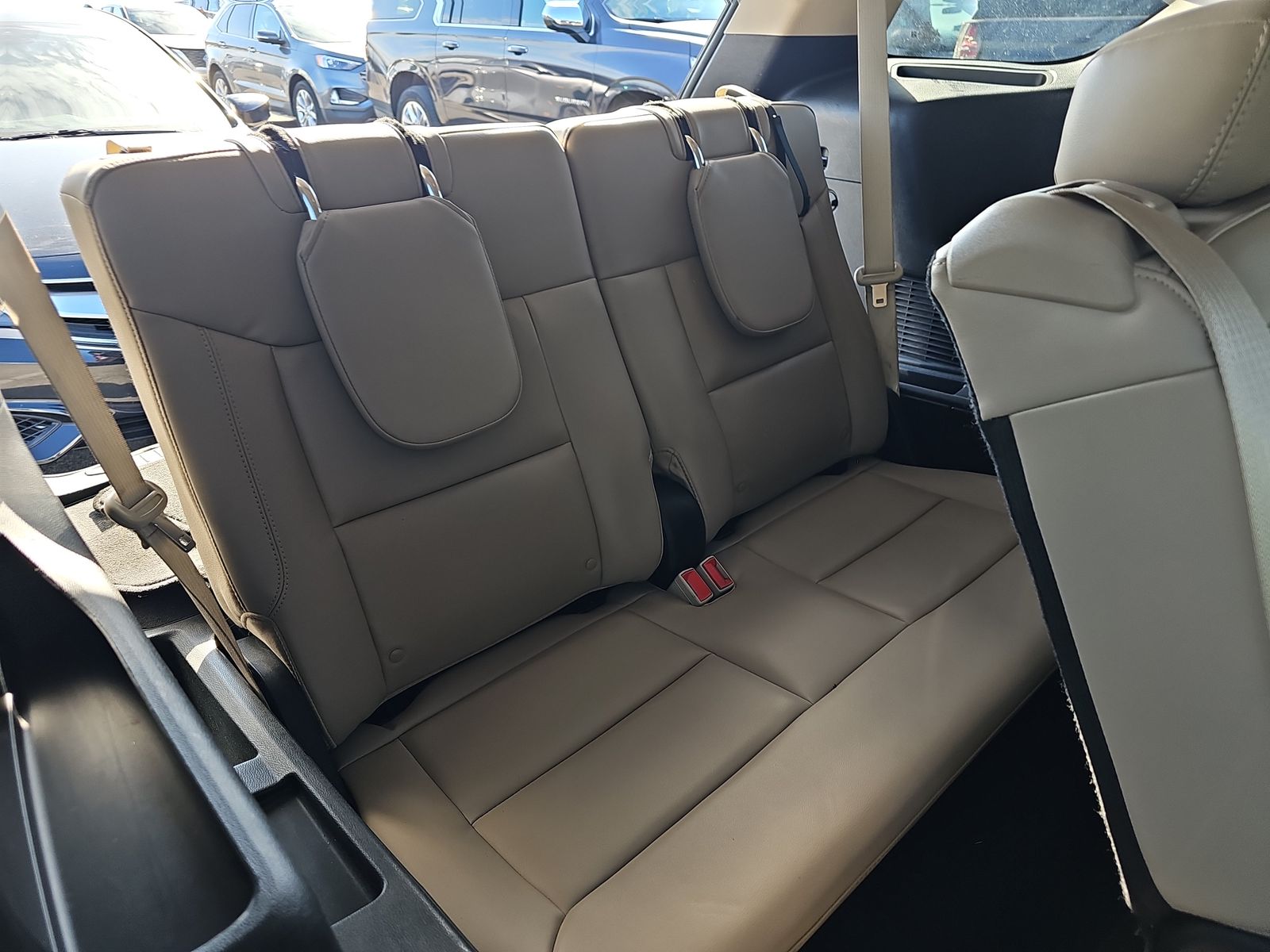 2023 Ford Explorer XLT AWD