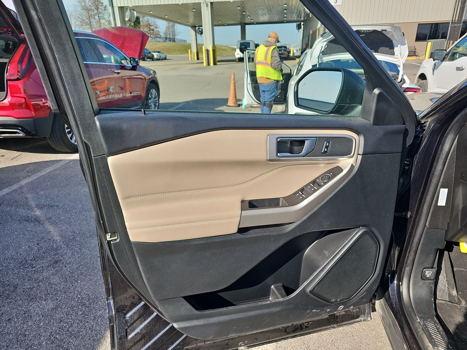 2023 Ford Explorer XLT AWD