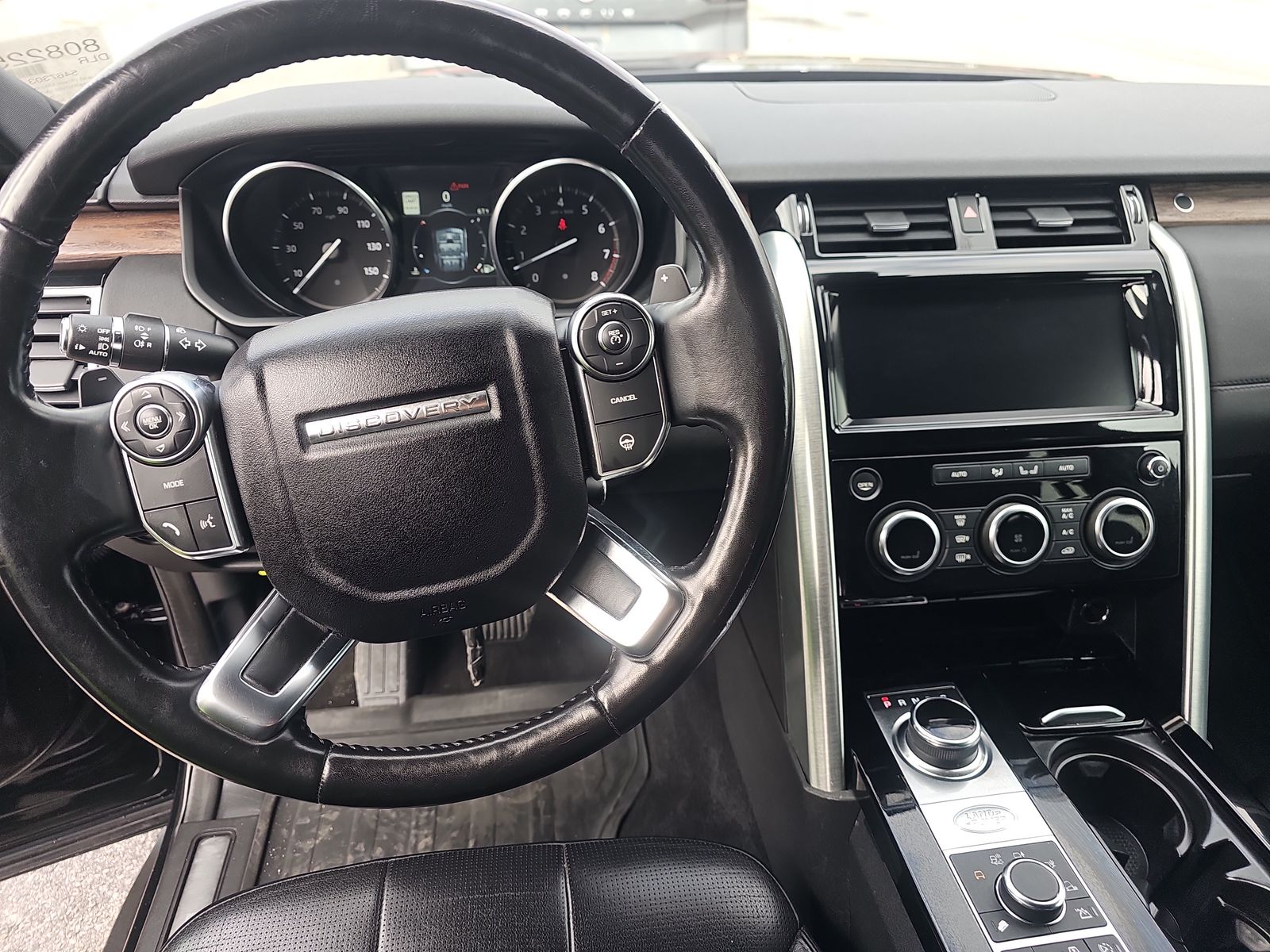 2017 Land Rover Discovery HSE AWD