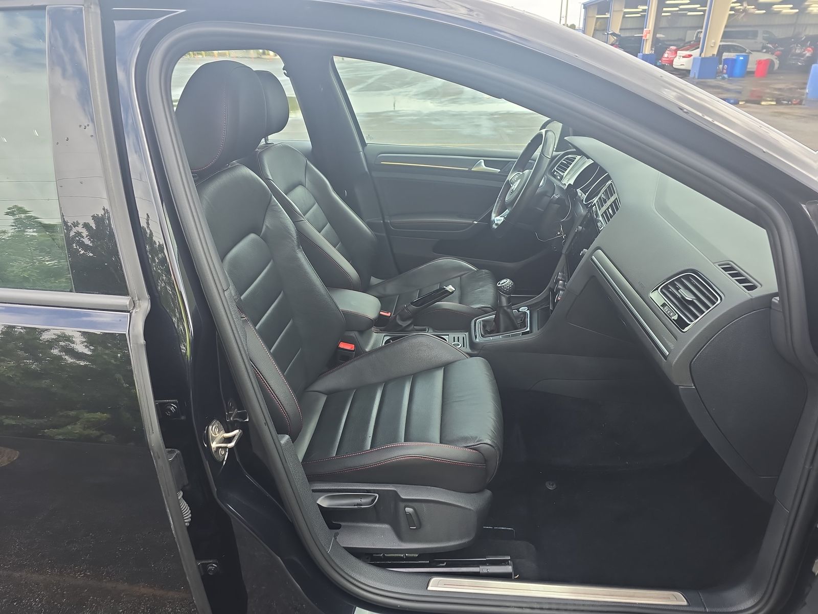 2020 Volkswagen Golf GTI 2.0T SE FWD
