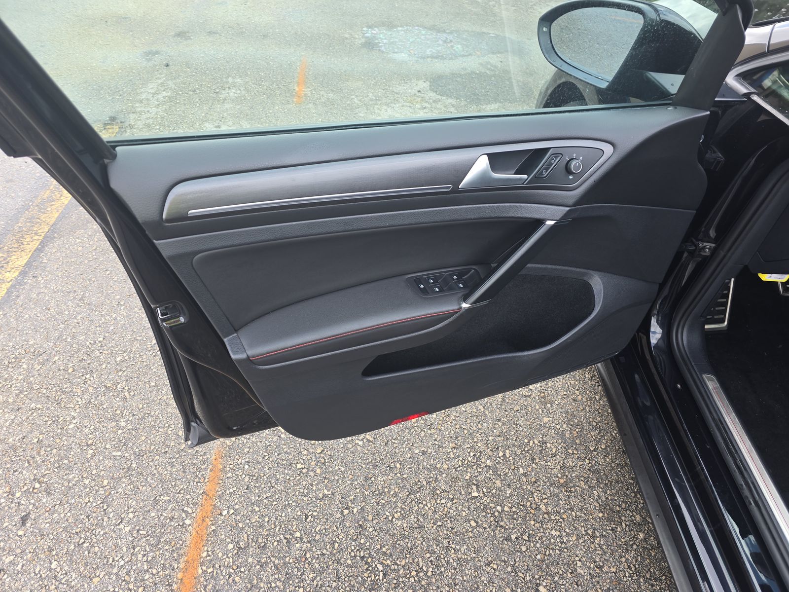 2020 Volkswagen Golf GTI 2.0T SE FWD