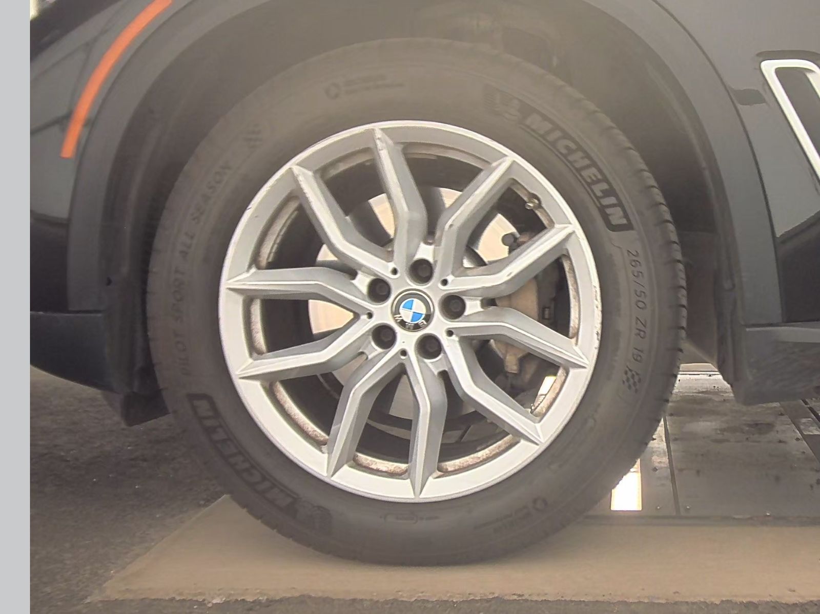 2023 BMW X5 sDrive40i RWD