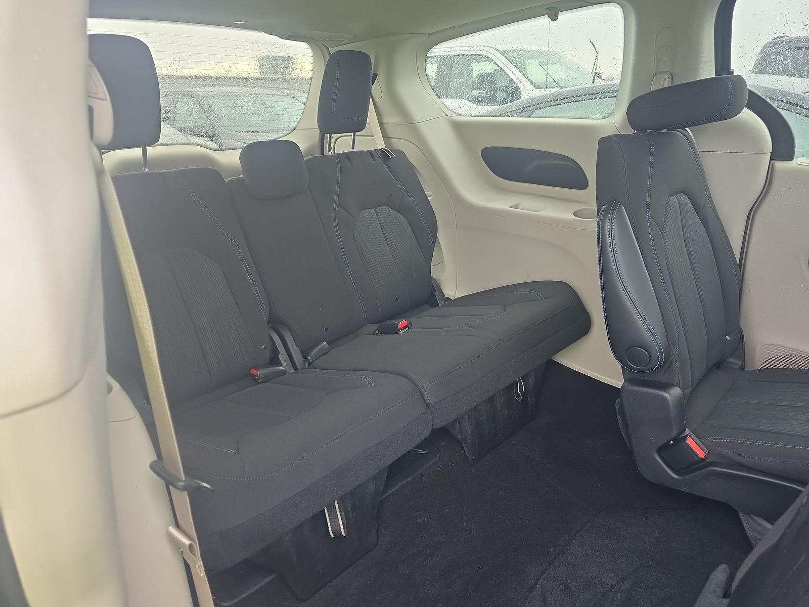 2021 Chrysler Pacifica Touring AWD