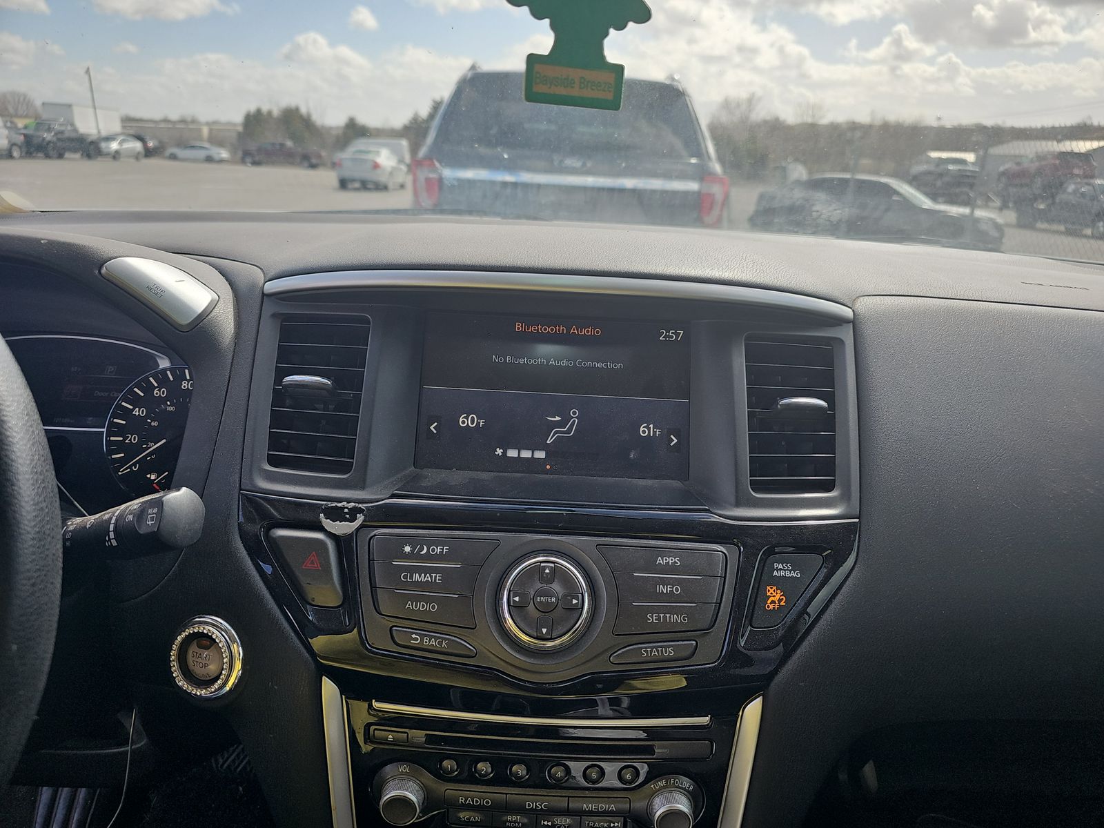 2020 Nissan Pathfinder S FWD