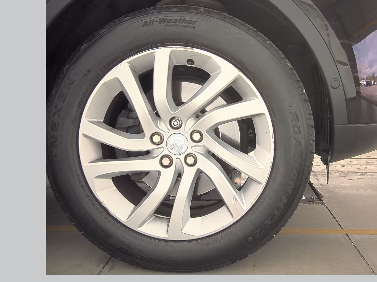 2017 Land Rover Discovery HSE AWD