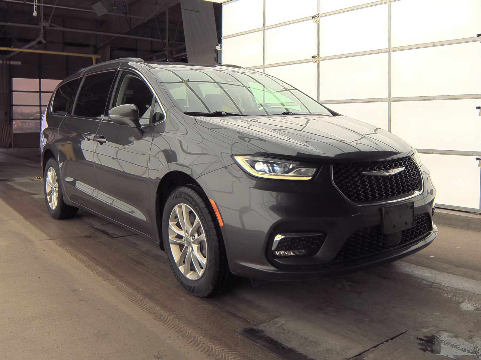 2021 Chrysler Pacifica Touring AWD