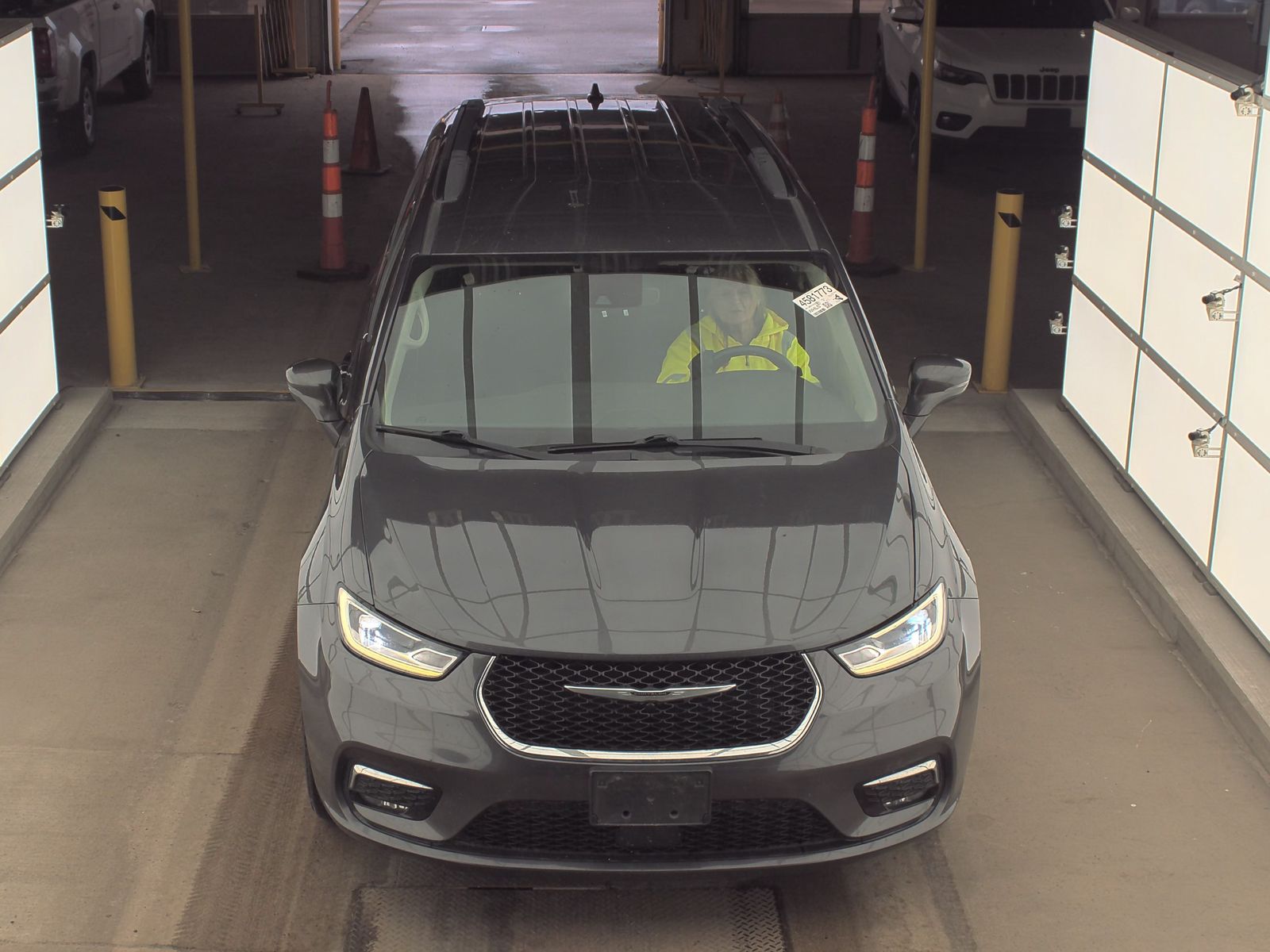 2021 Chrysler Pacifica Touring AWD