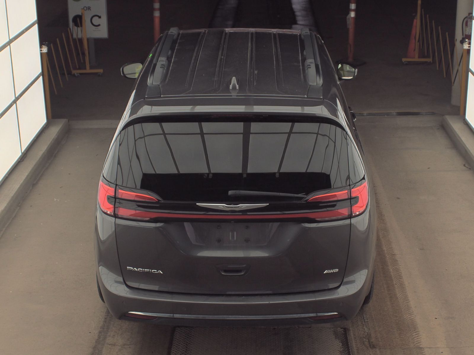 2021 Chrysler Pacifica Touring AWD